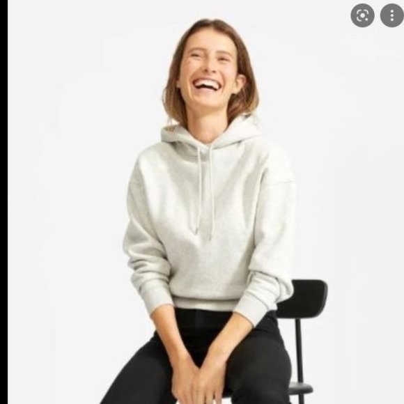 Everlane - TheRenew Cropped Hoodie - Light Grey - Picture 2 of 3
